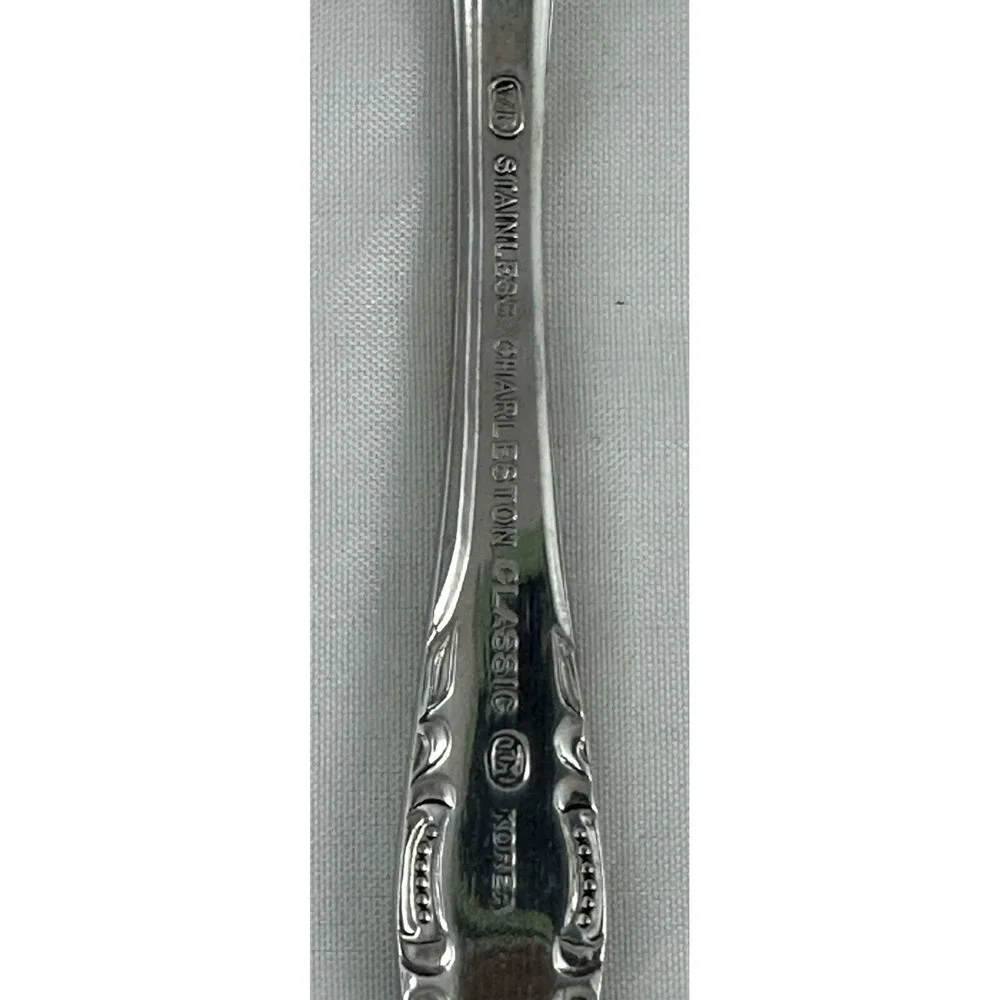 Washington Forge Charleston Classic Butter Knife & Sugar Spoon Set
